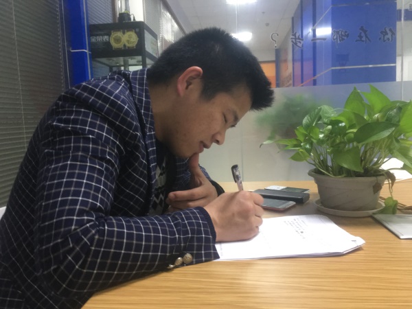 從海瀾之家的商業(yè)模式，看轟炸式企業(yè)宣傳片制作